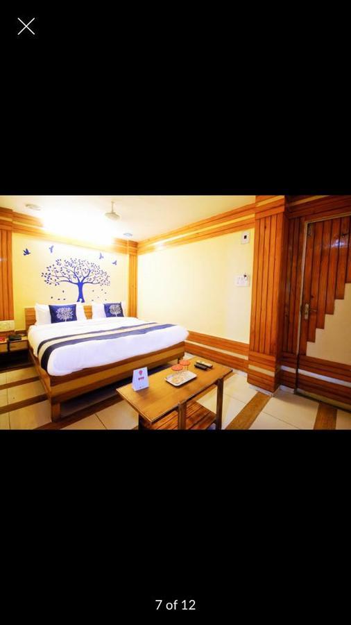 Hotel Yellow Lime Ahmedabad Exterior photo